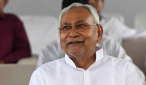 Nitish Kumar switches sides yet again, takes oath as Bihar CM