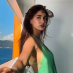 Disha Patani – Blue Sea & Red Lips (4)